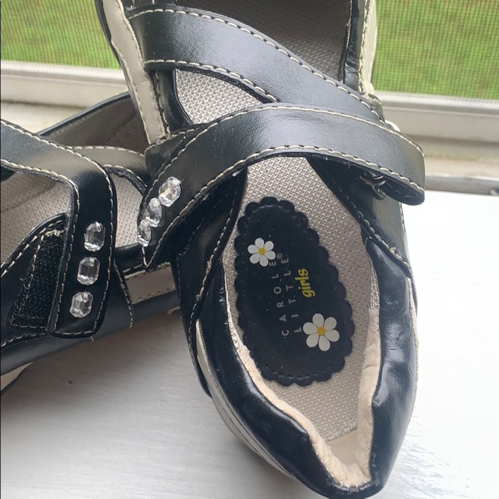 Shoes - Picture 3 of 5